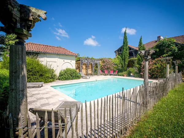 Holiday Home Swimming Pool