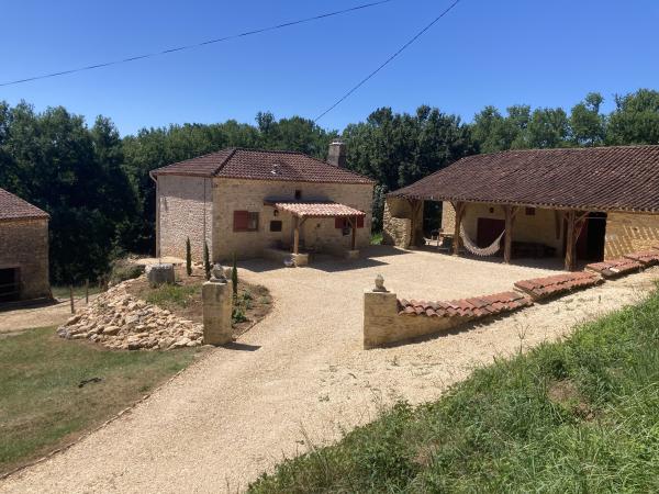 Außenseite Ferienhaus [Sommer]