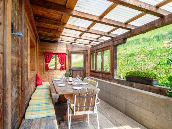 Terrasse / Balkon