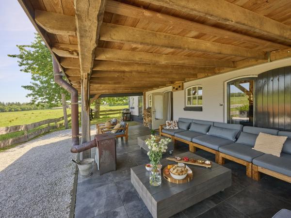 Terrasse / Balkon