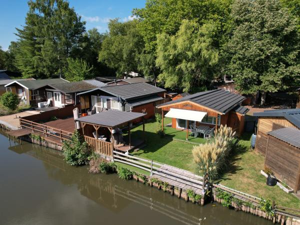Extérieur maison de vacances [été]