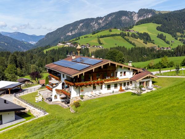 Außenseite Ferienhaus [Sommer]