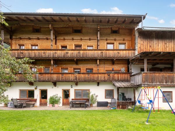Extérieur maison de vacances [été]