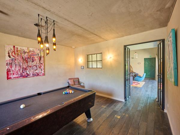 Holiday Home Facilities and Services