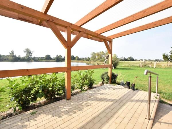 Vue de la maison de vacances [été]