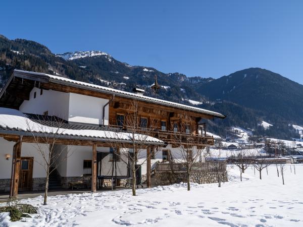 Außenseite Ferienhaus [Winter]