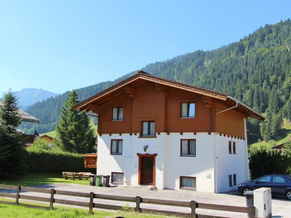 Extérieur maison de vacances [été]