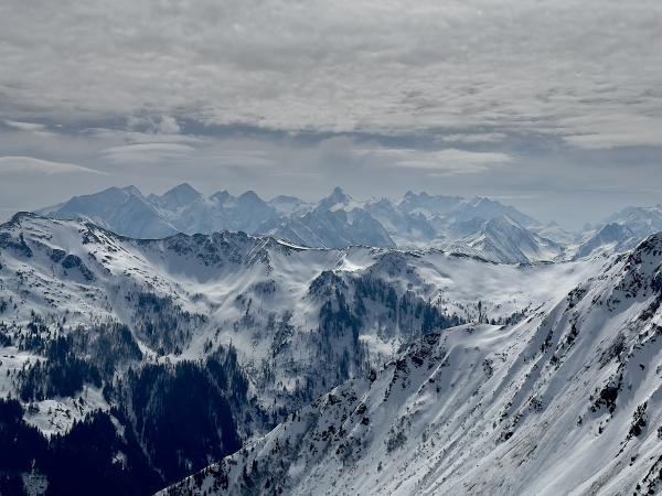 Surroundings [winter] (1-5 km)