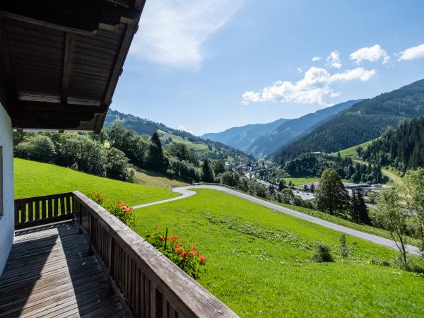 Vue de la maison de vacances [été]