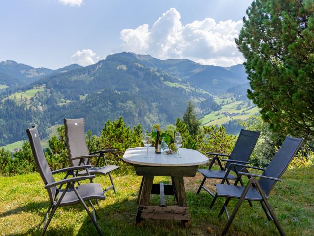 Terrasse / Balkon
