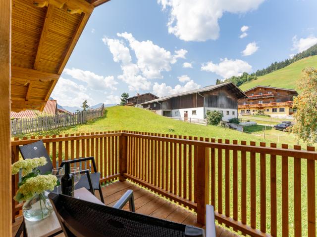 Terrasse / Balkon
