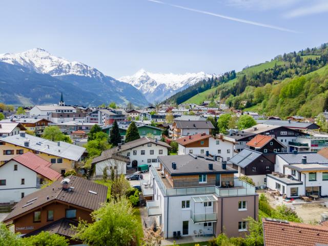 Außenseite Ferienhaus [Sommer]