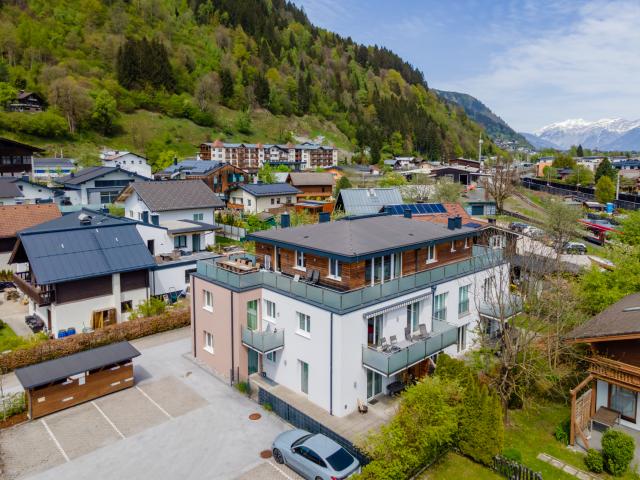 Außenseite Ferienhaus [Sommer]