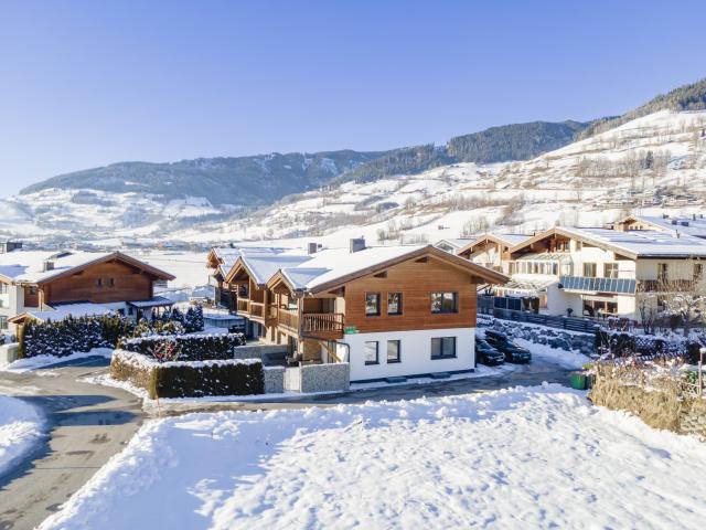 Außenseite Ferienhaus [Winter]