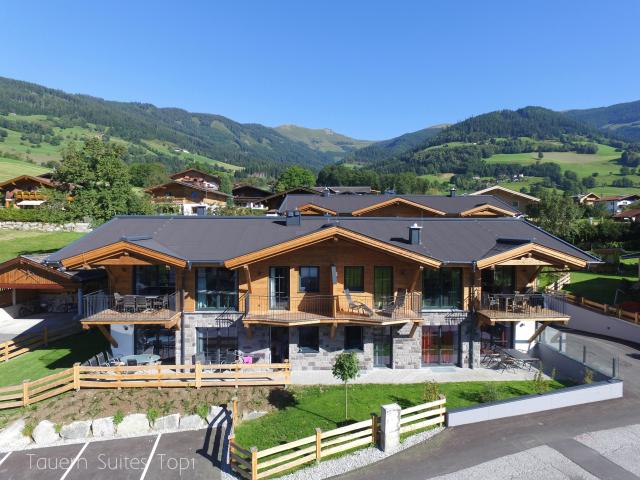 Außenseite Ferienhaus [Sommer]