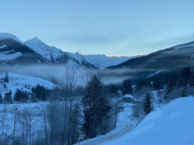 Surroundings [winter] (1-5 km)