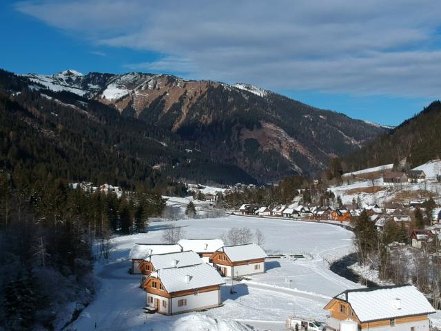 Surroundings [winter] (1-5 km)