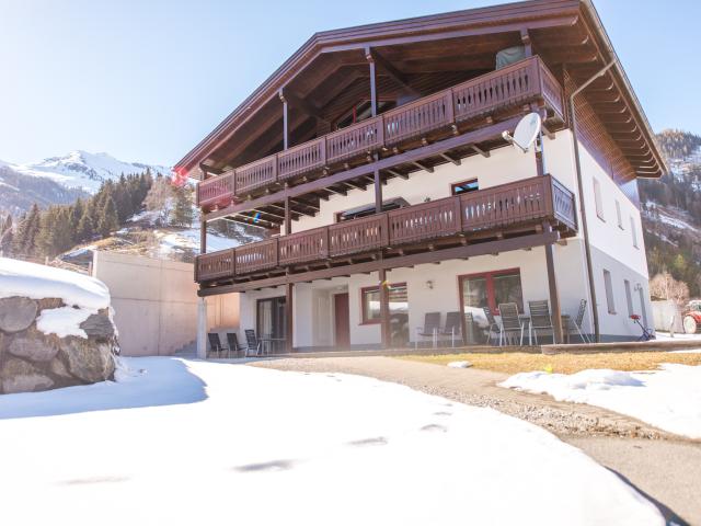 Extérieur maison de vacances [hiver]