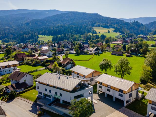 Außenseite Ferienhaus [Sommer]