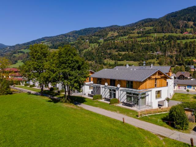 Außenseite Ferienhaus [Sommer]