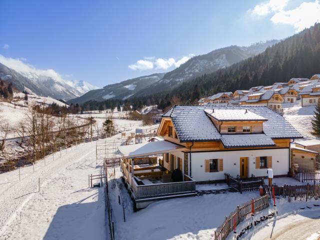 Holiday Home Exterior [winter]