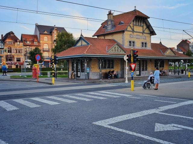 Surroundings [summer] (1-5 km)