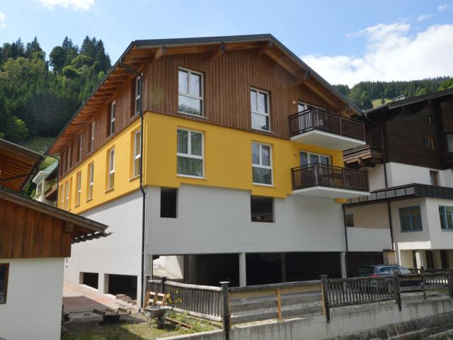 Außenseite Ferienhaus [Sommer]