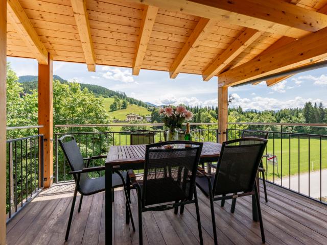 Terrasse / Balkon