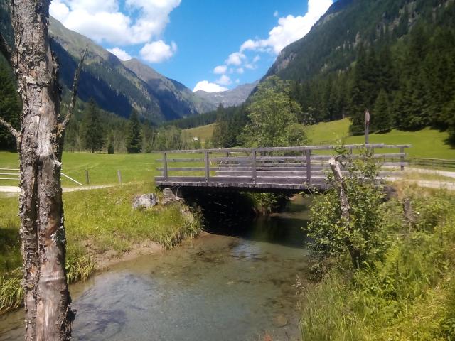 Dans la région (>5 km)