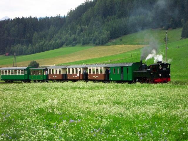 Surroundings (1-5 km)