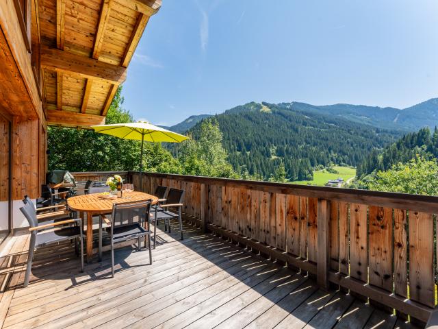 Terrasse / Balkon