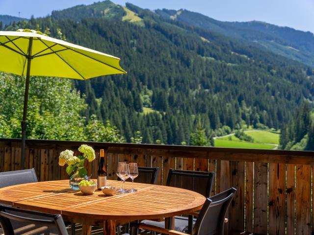 Terrasse / Balkon