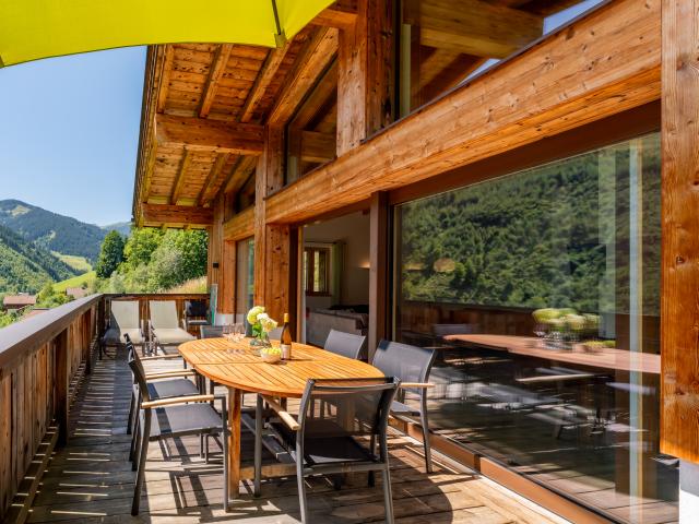 Terrasse / Balkon