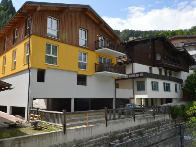 Außenseite Ferienhaus [Sommer]