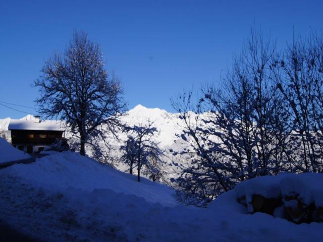 Dans les environs (1-5 km)