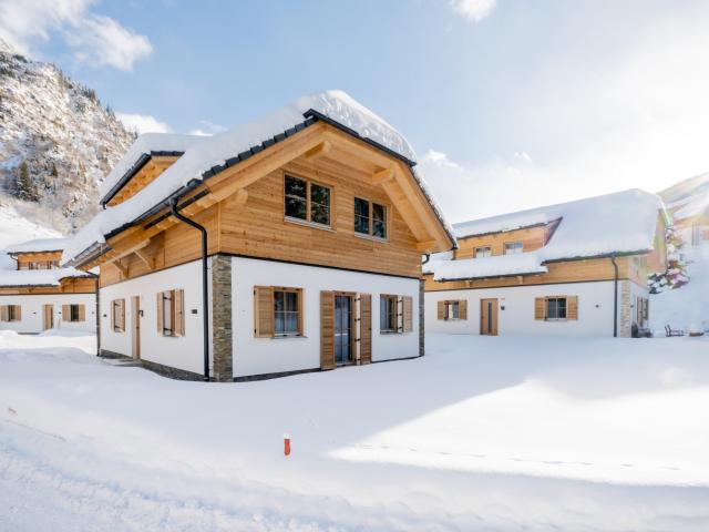 Holiday Home Exterior [winter]