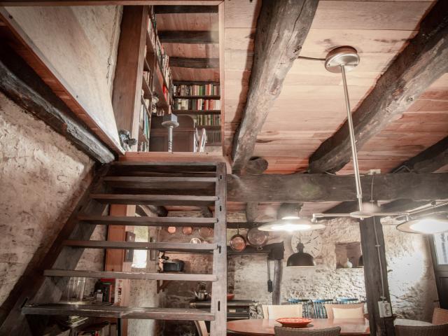 Entrance / Reception