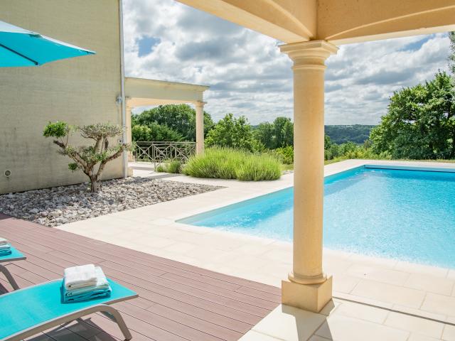 Holiday Home Swimming Pool