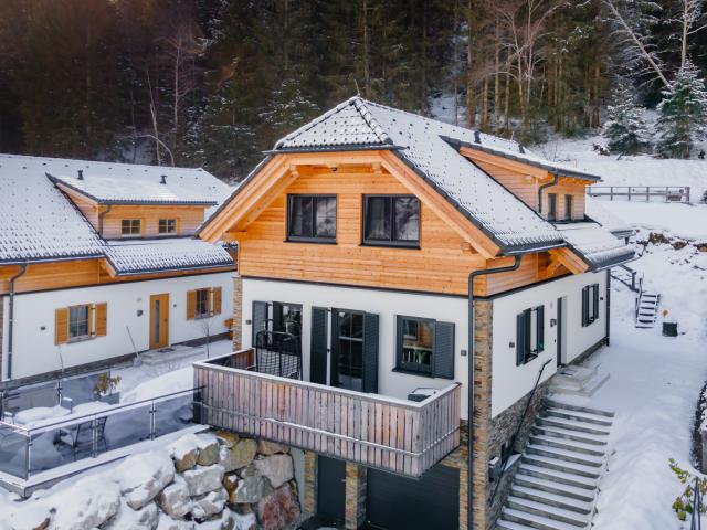 Holiday Home Exterior [winter]