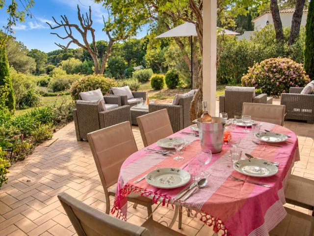 Terrasse / Balkon
