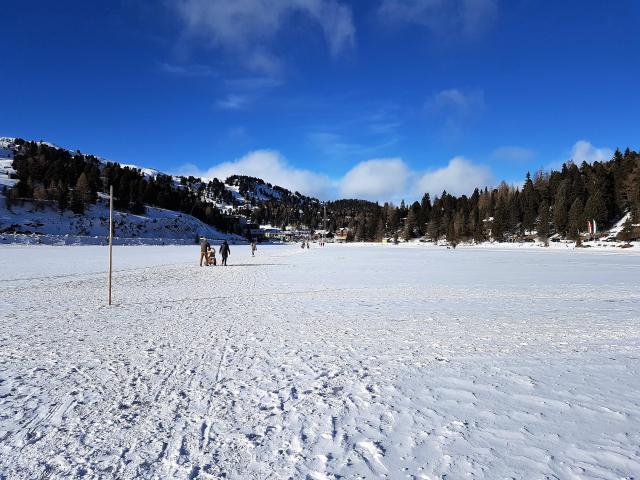 A proximité directe (<1 km)