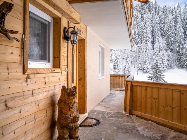 Entrance / Reception