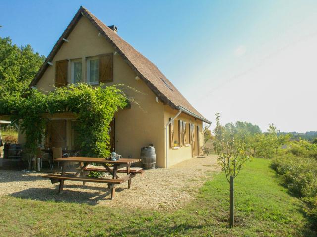 Außenseite Ferienhaus [Sommer]