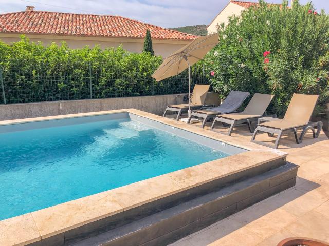 Holiday Home Swimming Pool