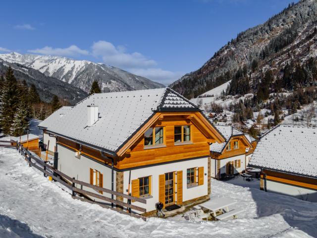 Holiday Home Exterior [winter]