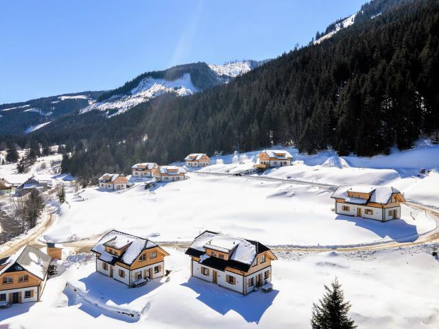 Holiday Home Exterior [winter]