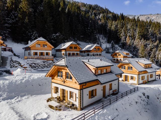 Außenseite Ferienhaus [Winter]