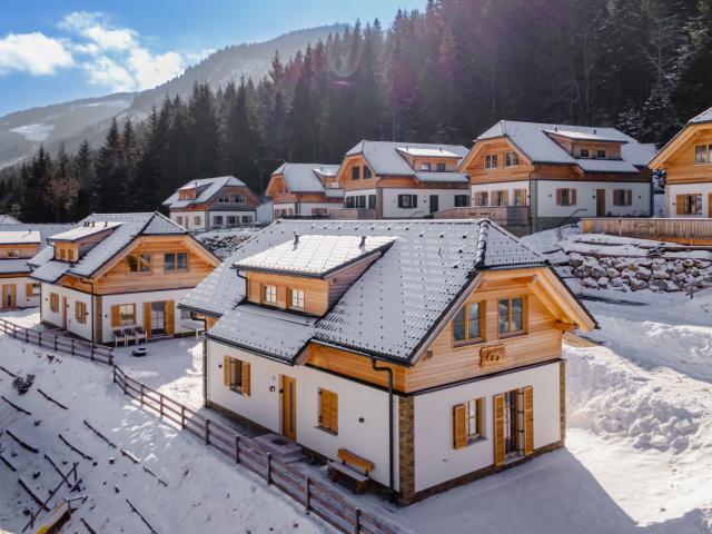 Außenseite Ferienhaus [Winter]