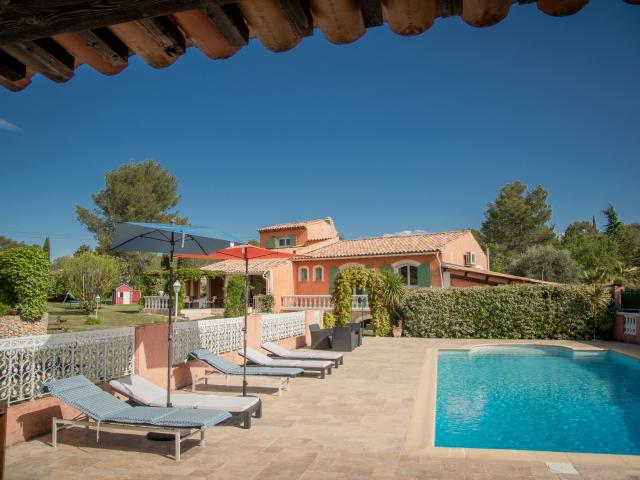 Holiday Home Swimming Pool