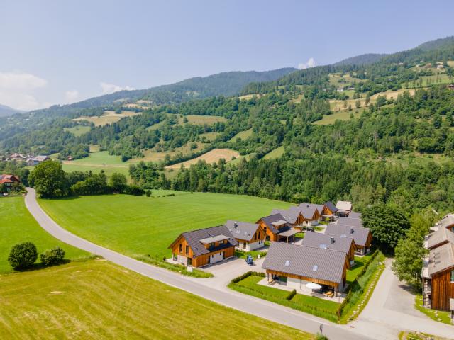 Außenseite Ferienhaus [Sommer]